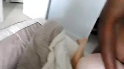 Kulit xx bokep barat berwarna cewek bahan vaginanya dengan dildo Lisa Johnson